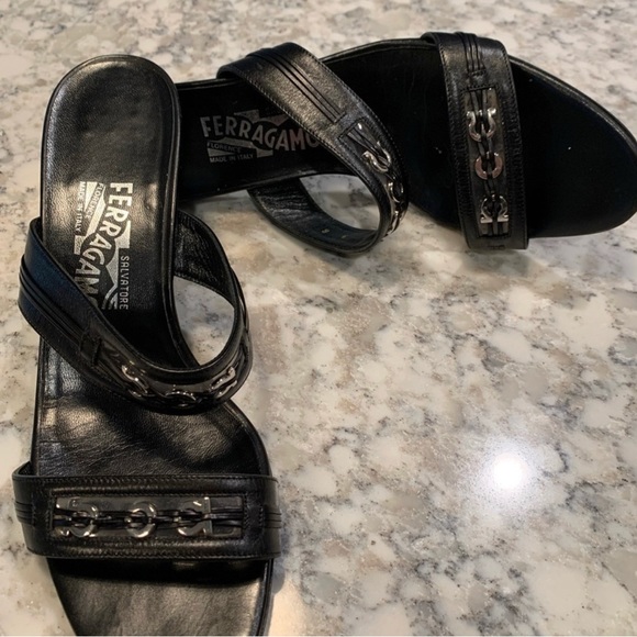 𝅺salvatore Ferragamo Leather Sandals Size 9 - Picture 2 of 6
